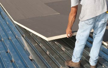 benefits of insulating Codicote flat roofing